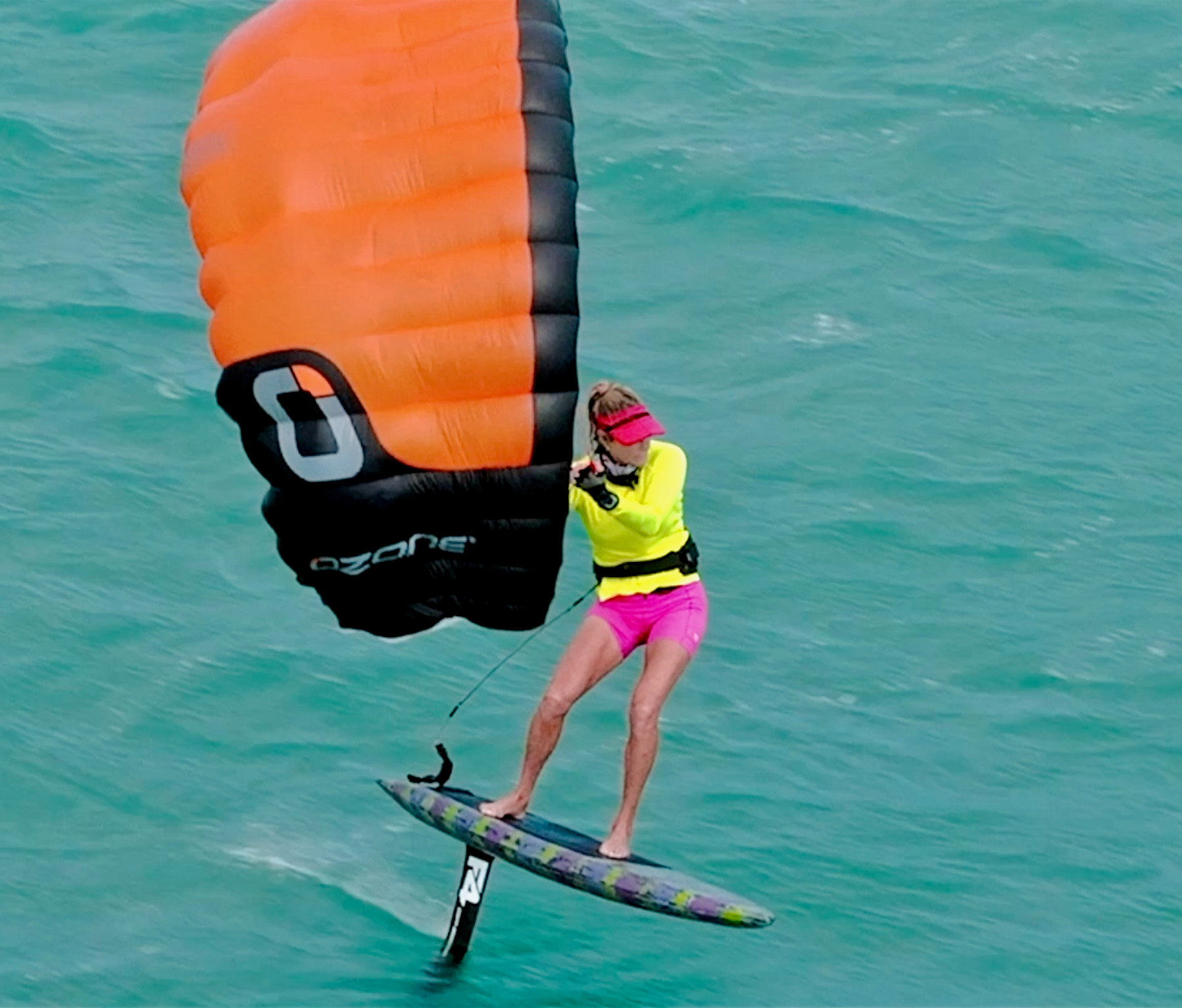 foiler  parawinging with new kaohi coil cover parawing leash that doesn't tangle with bridle lines maui Hawaii wing foiling coil inviz foil board foiling best