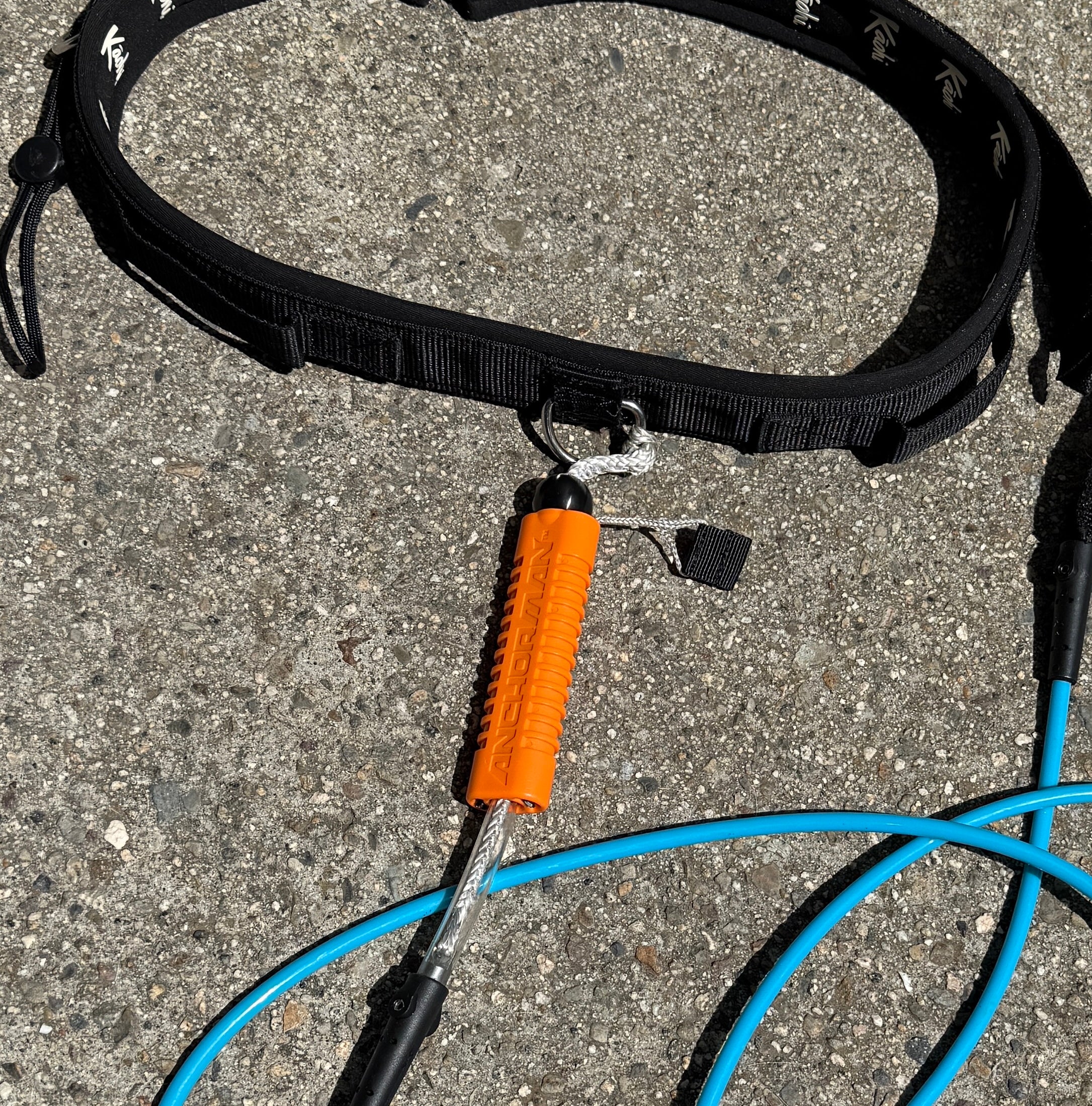 kaohi quick release leash combo for surf foil winging wing prone sup downwind downwinding down wind foiling surfing big waves safety leashes ocean foil assist foil drive efoil e foil  surfing waist belt harness connection INVIZ coil cover double coil continuous coil straight 